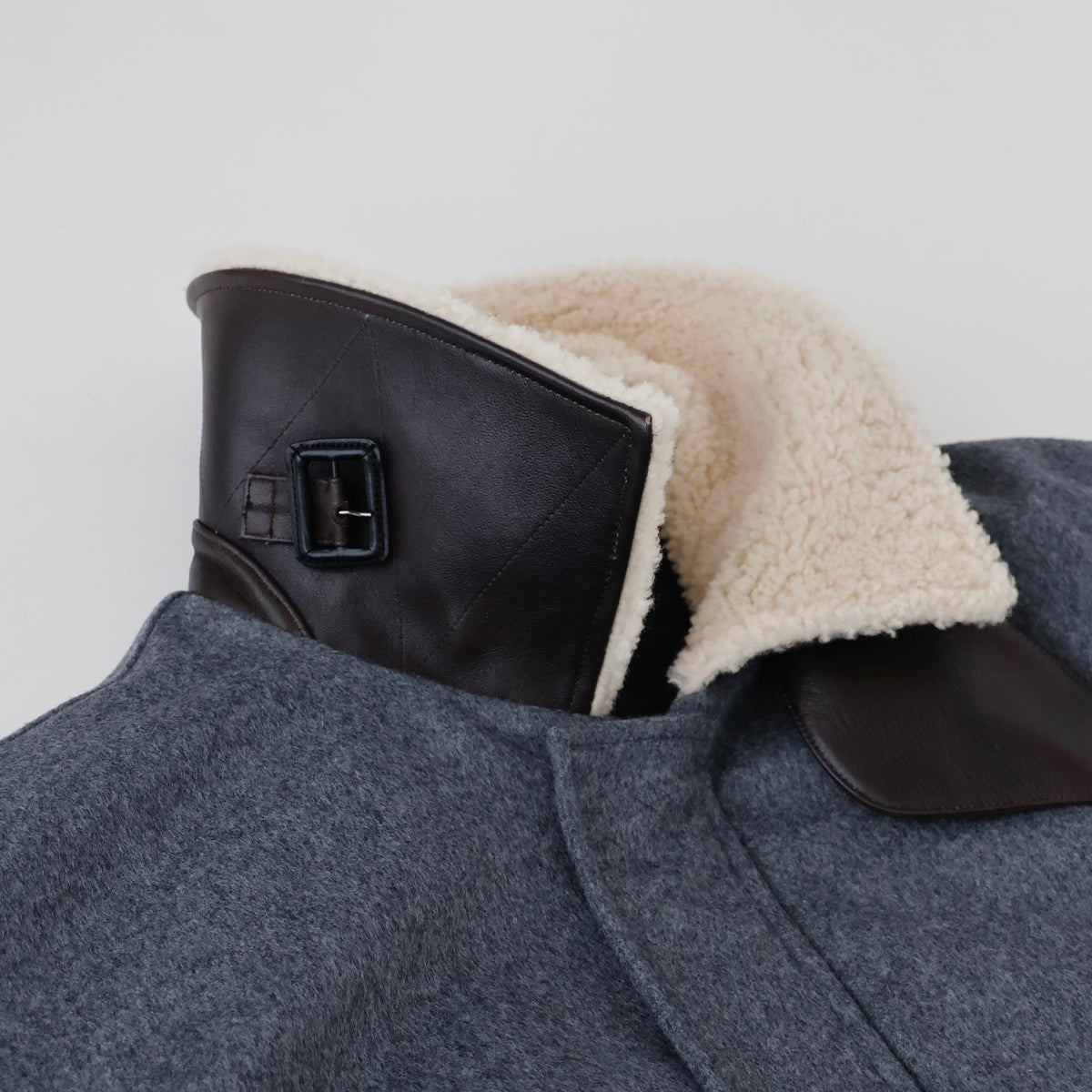 MOUTON COLLAR WOOL CASHMERE PADDED JACKET