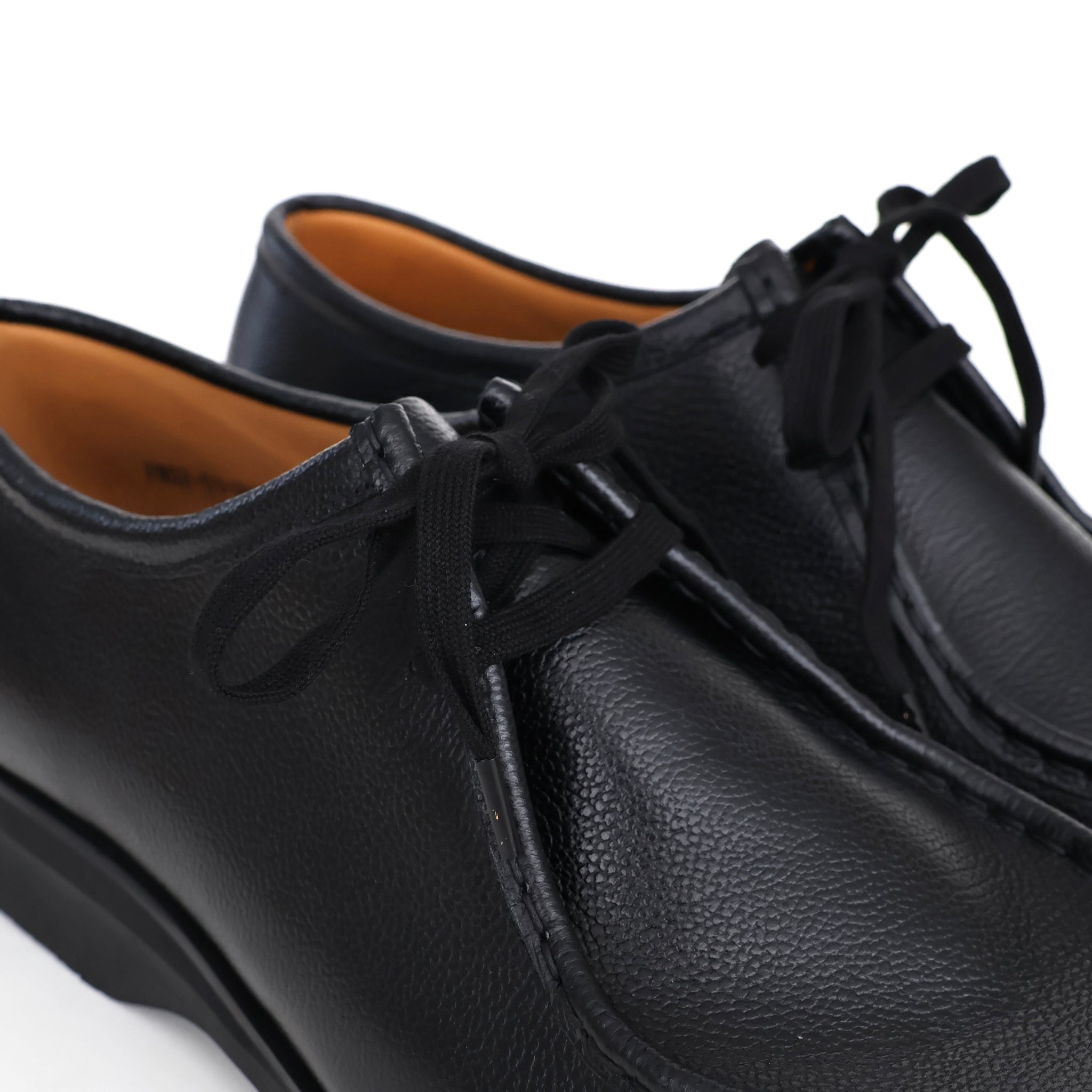New Tyrolean shoes in grain leather