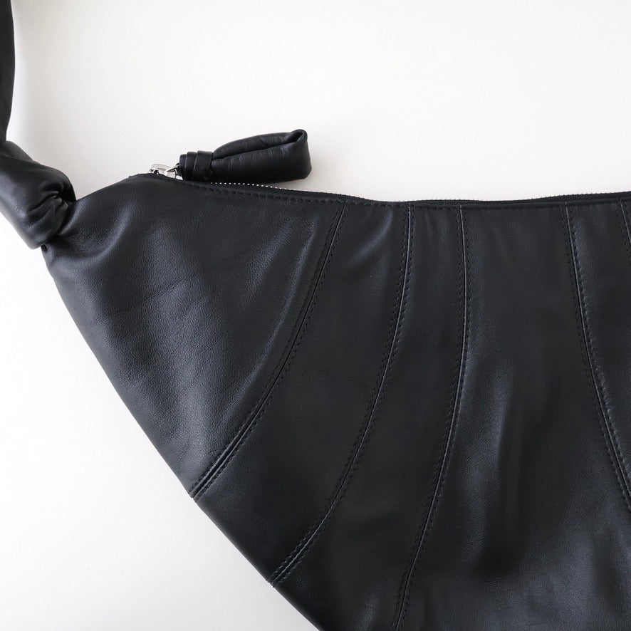 MEDIUM CROISSANT BAG