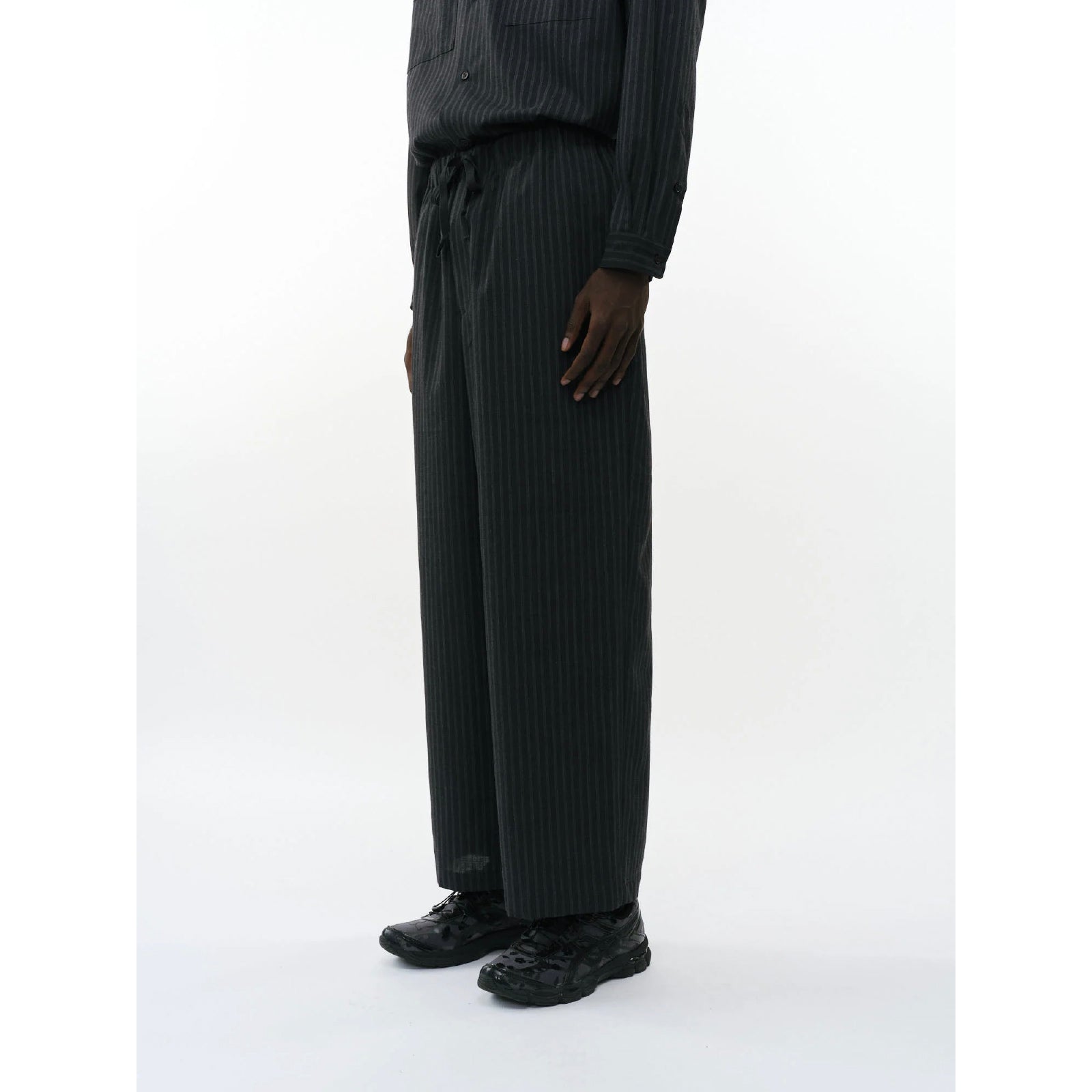 2/72 Wool Tropical Washer Wide Cylinder Fit Easy Pants - ref. / Web Store