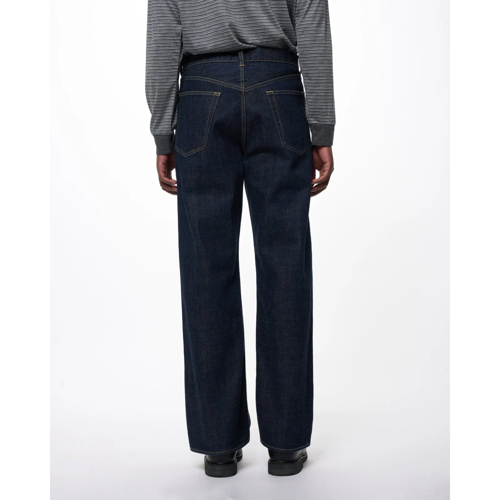 Organic Cotton 13.5oz Selvedge Denim / Cylinder Fit Jeans