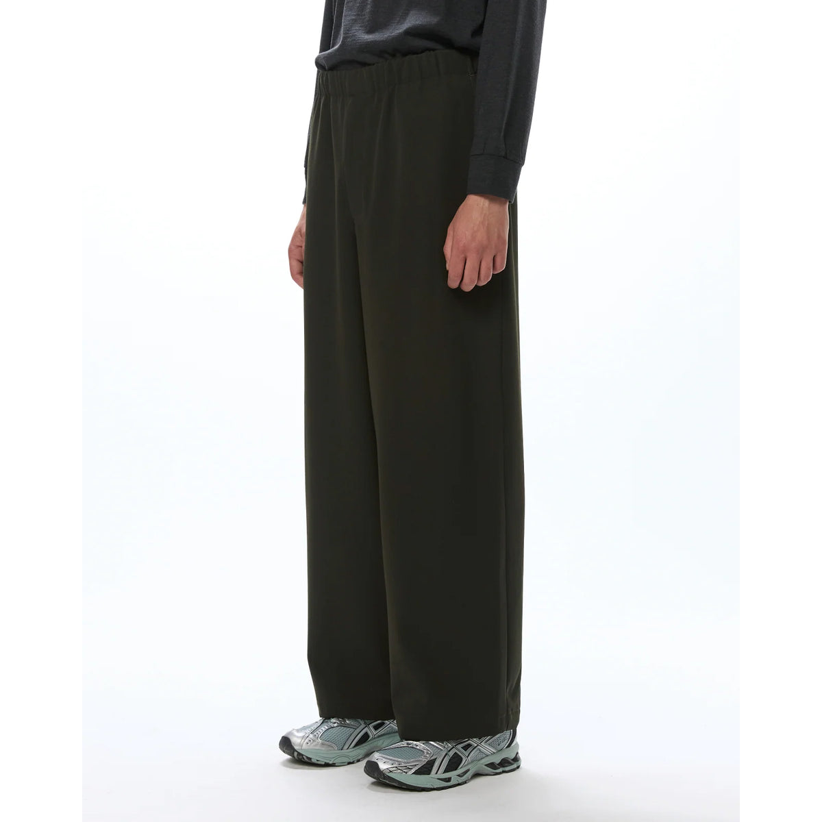 Wool Gabardine Washer Tumbler / Wide Cylinder Fit Easy Pants