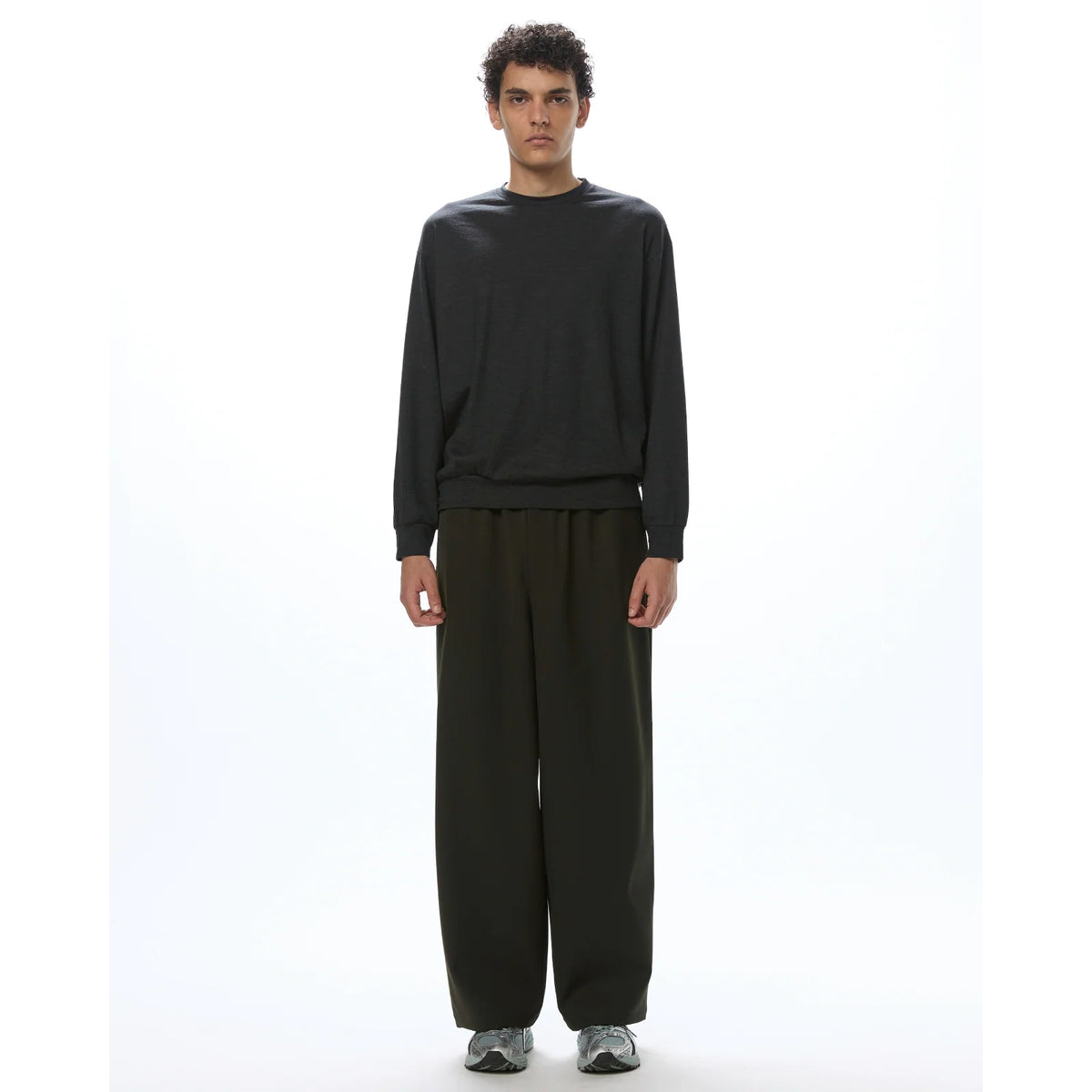 Wool Gabardine Washer Tumbler / Wide Cylinder Fit Easy Pants