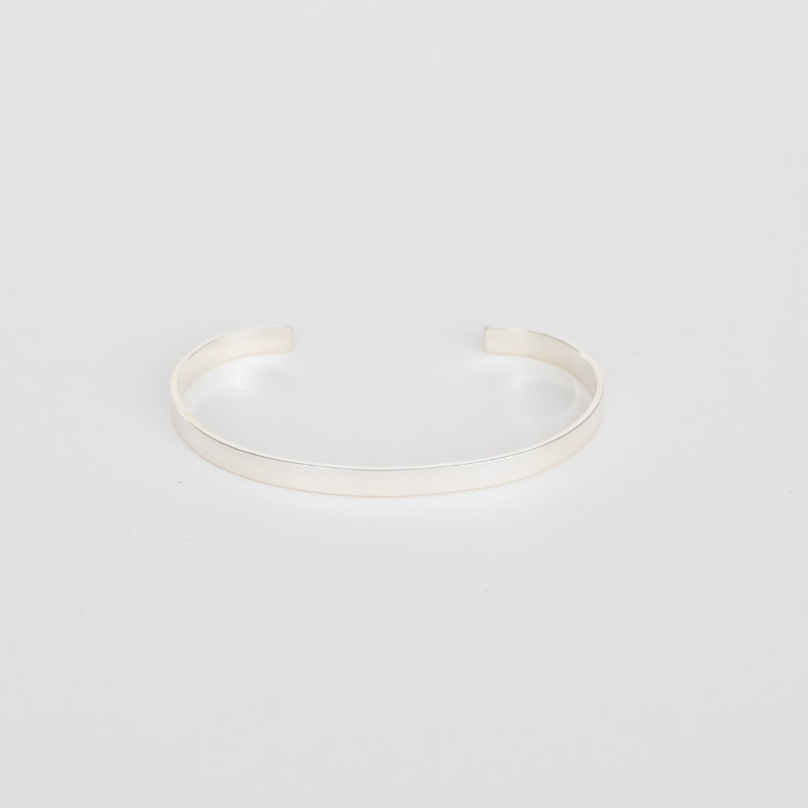 SL035 / S&C FLAT BANGLE