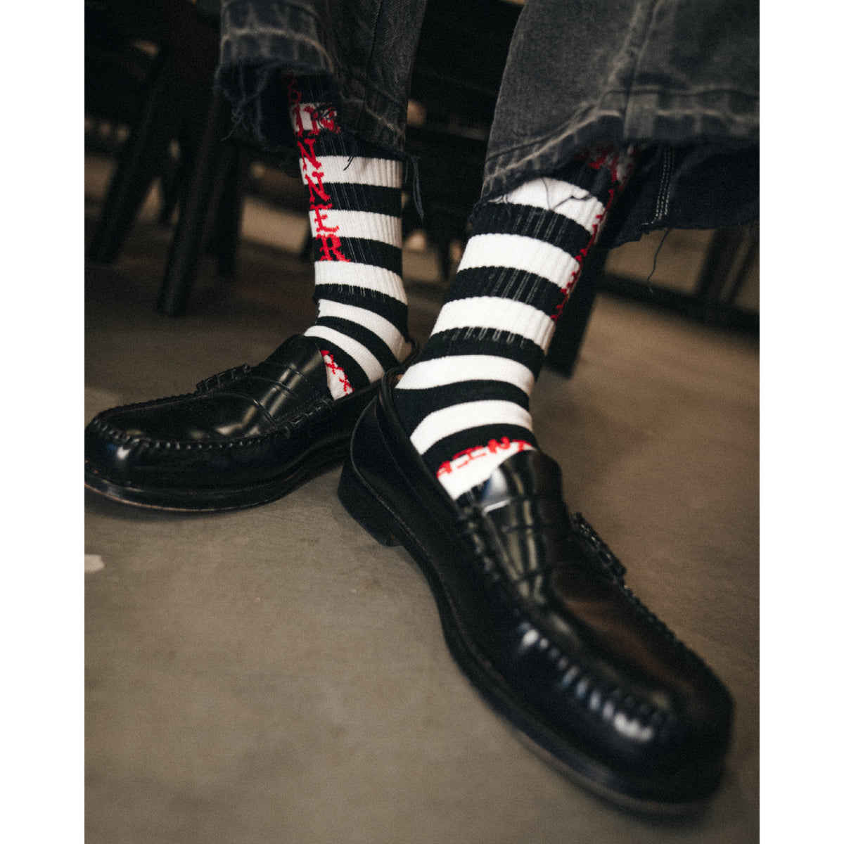SOCKS / BORDER / BLACK+WHITE