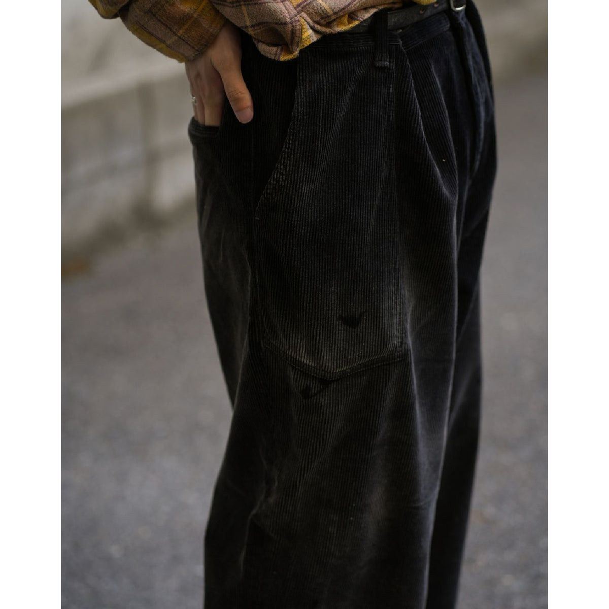 AGING CORDUROY BAKER PANTS