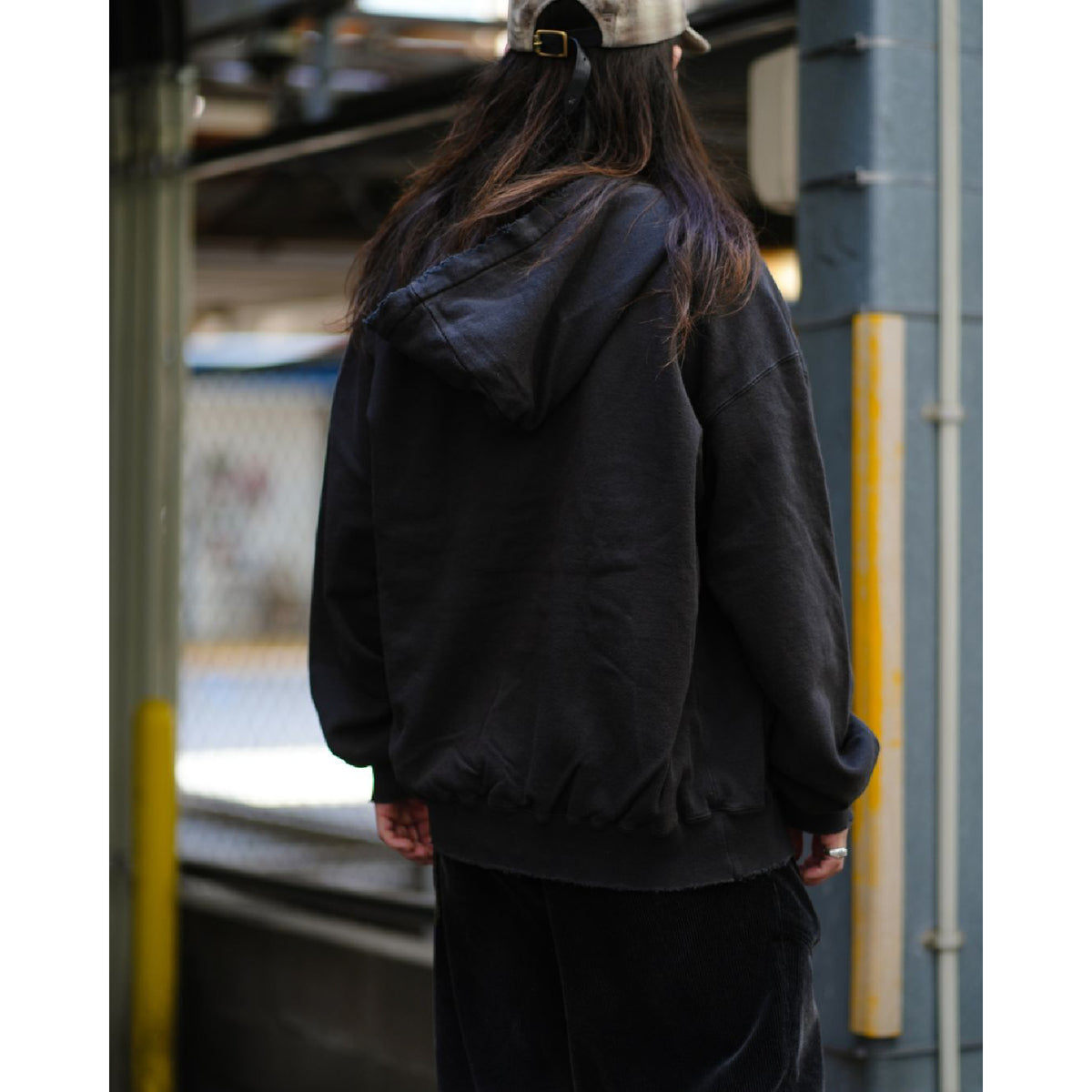 ZIP UP HOODIE