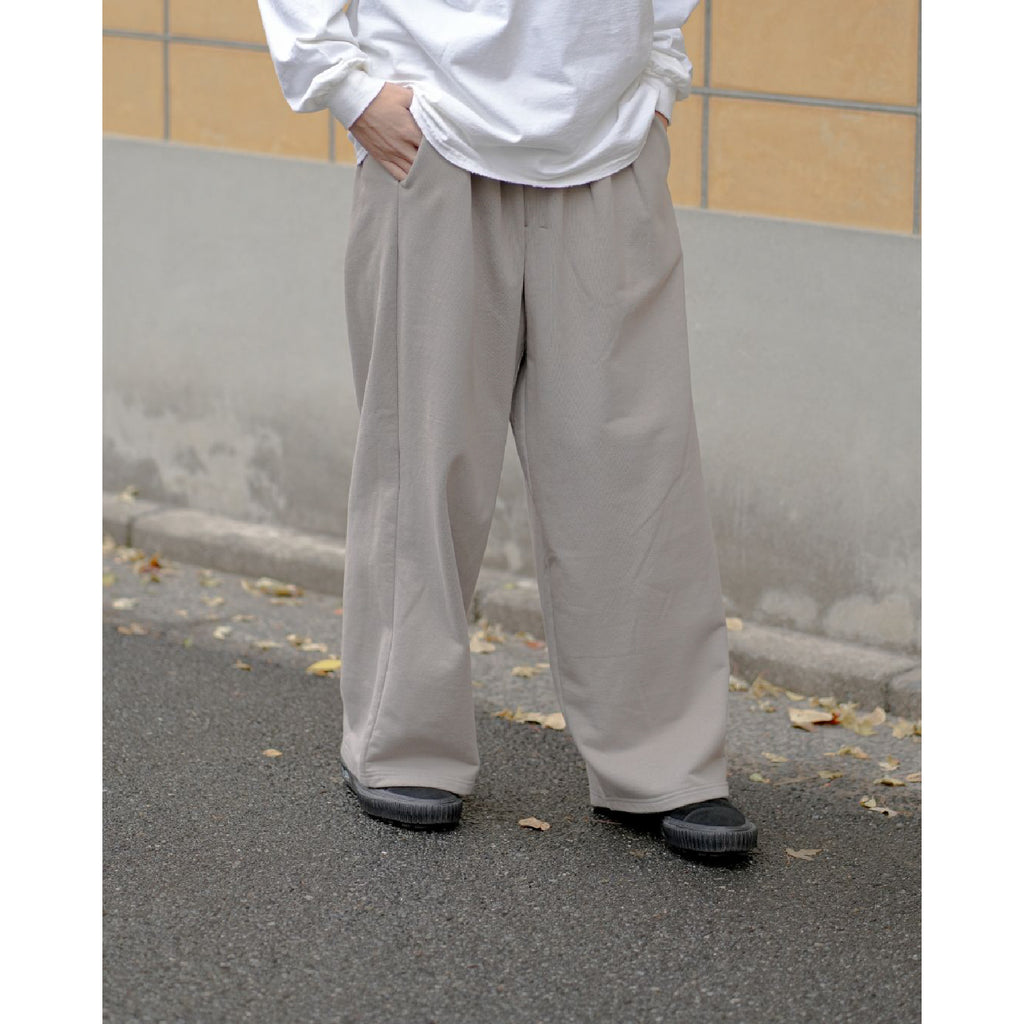 モデル：183cm　着用サイズ：2