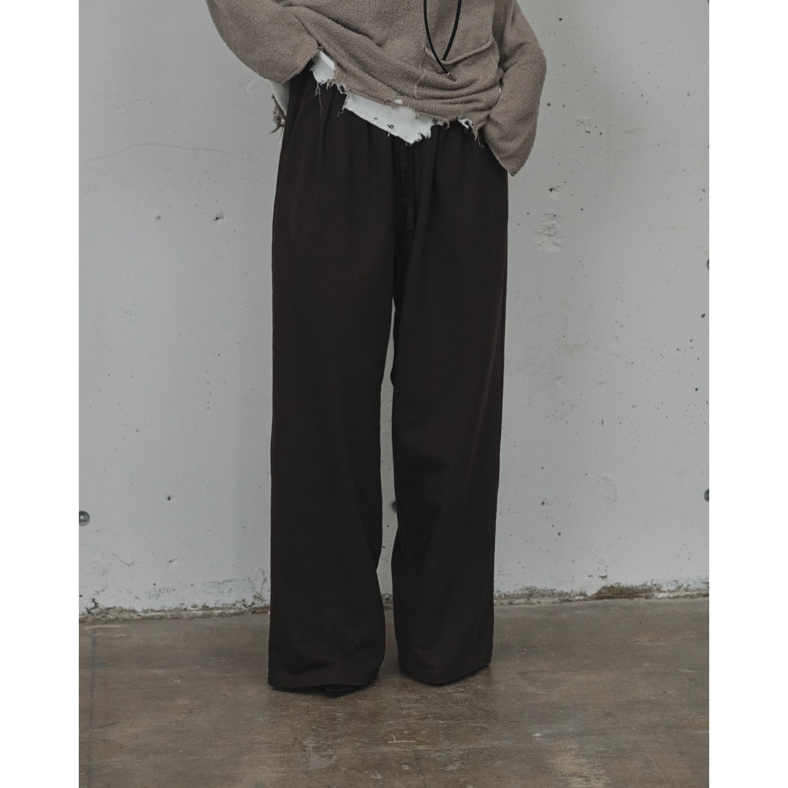 2TUCK SWEAT PANTS