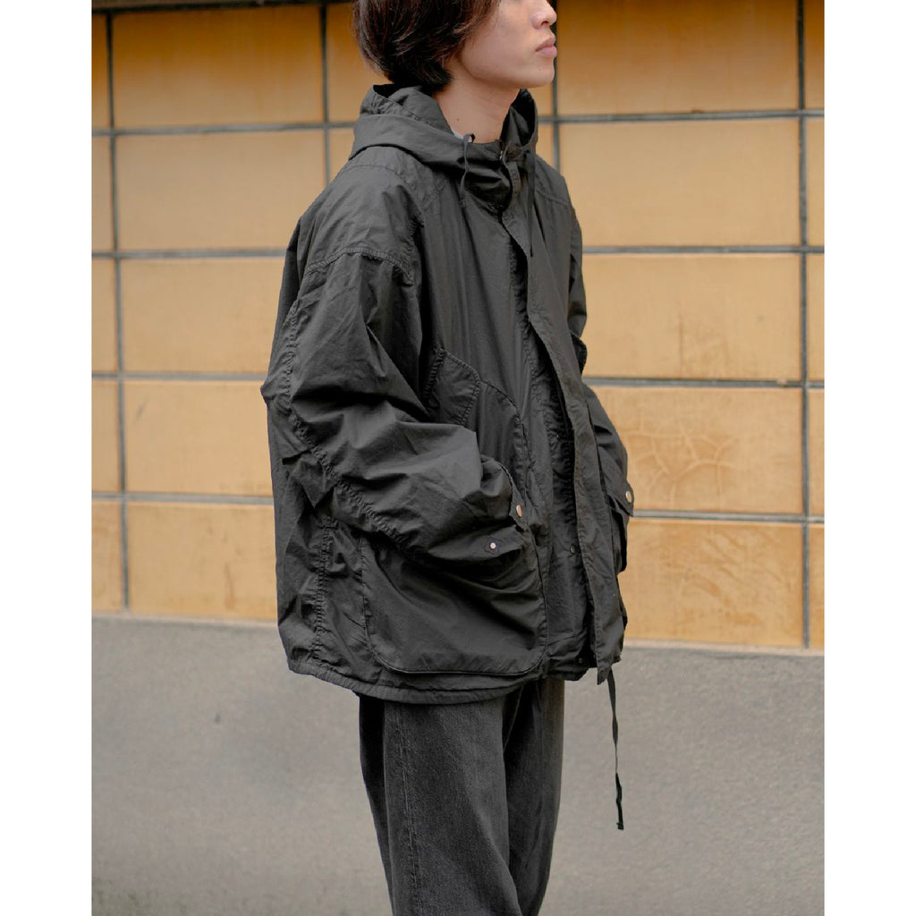 モデル：175cm　着用サイズ：2