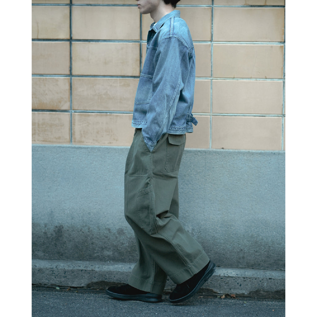 モデル：175cm　着用サイズ：46