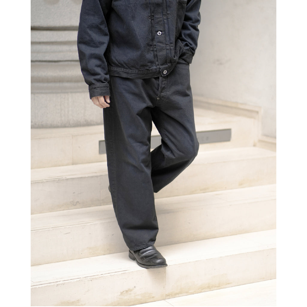 モデル：168cm　着用サイズ：30/30