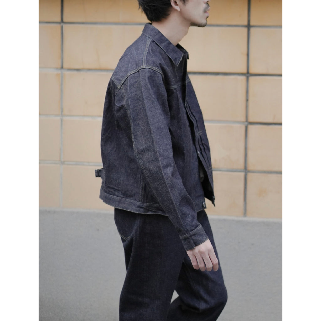 モデル：175cm　着用サイズ：46