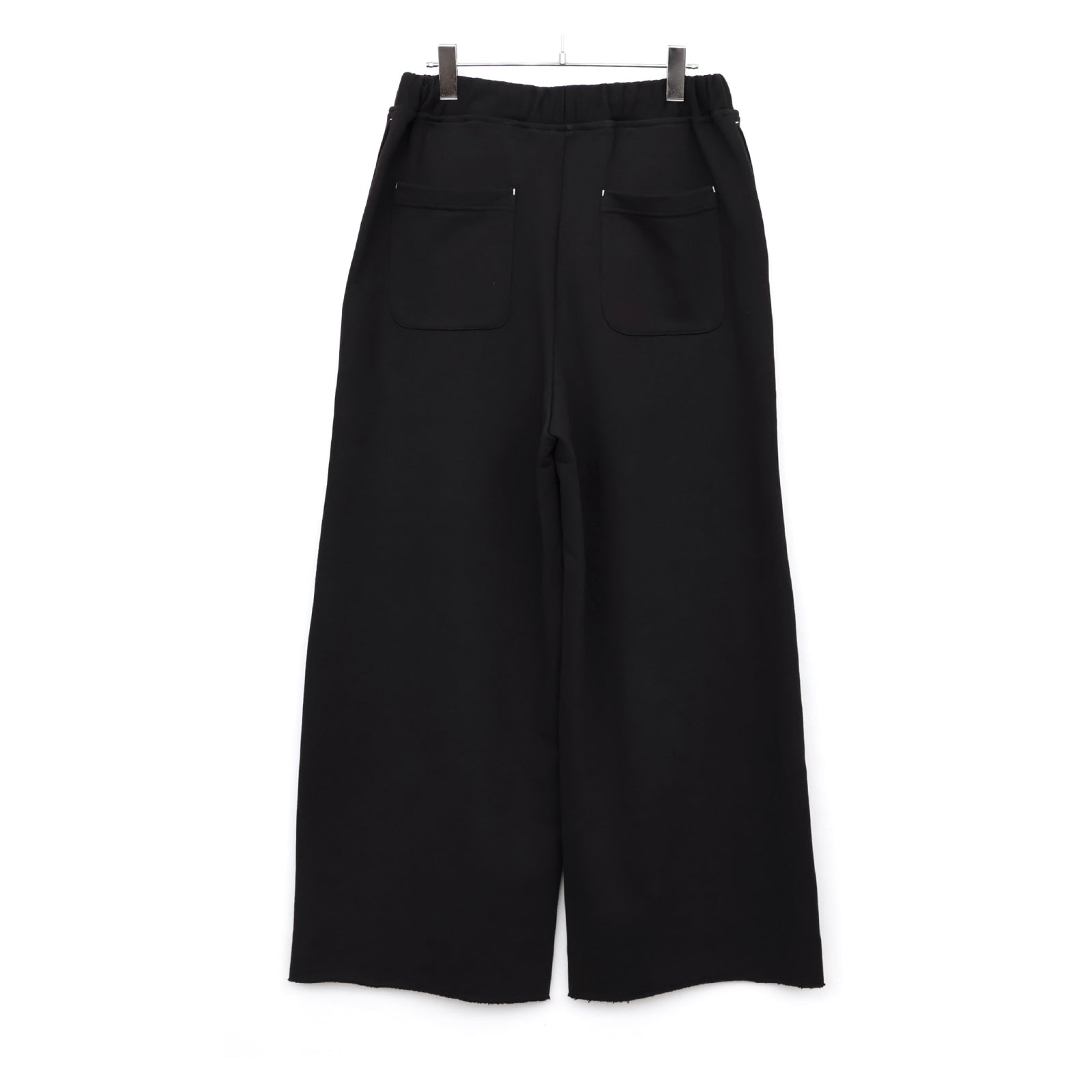 Wide sweatpants