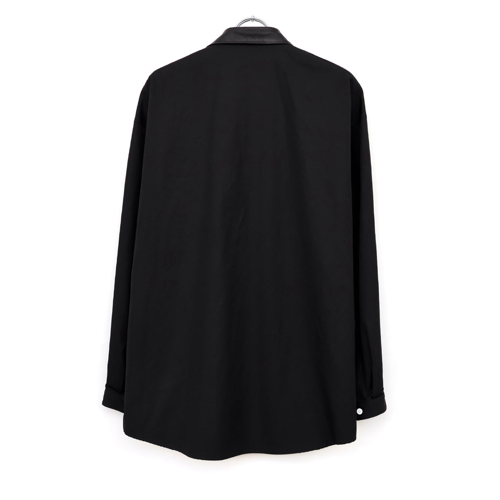 美品　14th addictionコンチョボタンスエードレザーシャツ A'GEM/9 × .kom『.kom/ドットケーオーエム』ルーズシルエット