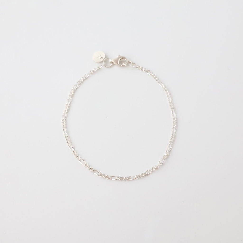 SL038 / TWNKL FGR BRACELET