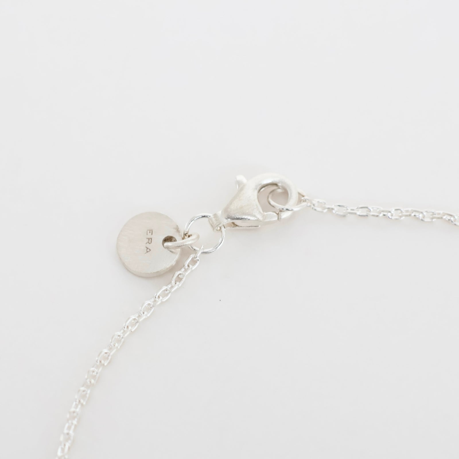 SL041 / TWNKL AZK NARROW BRACELET