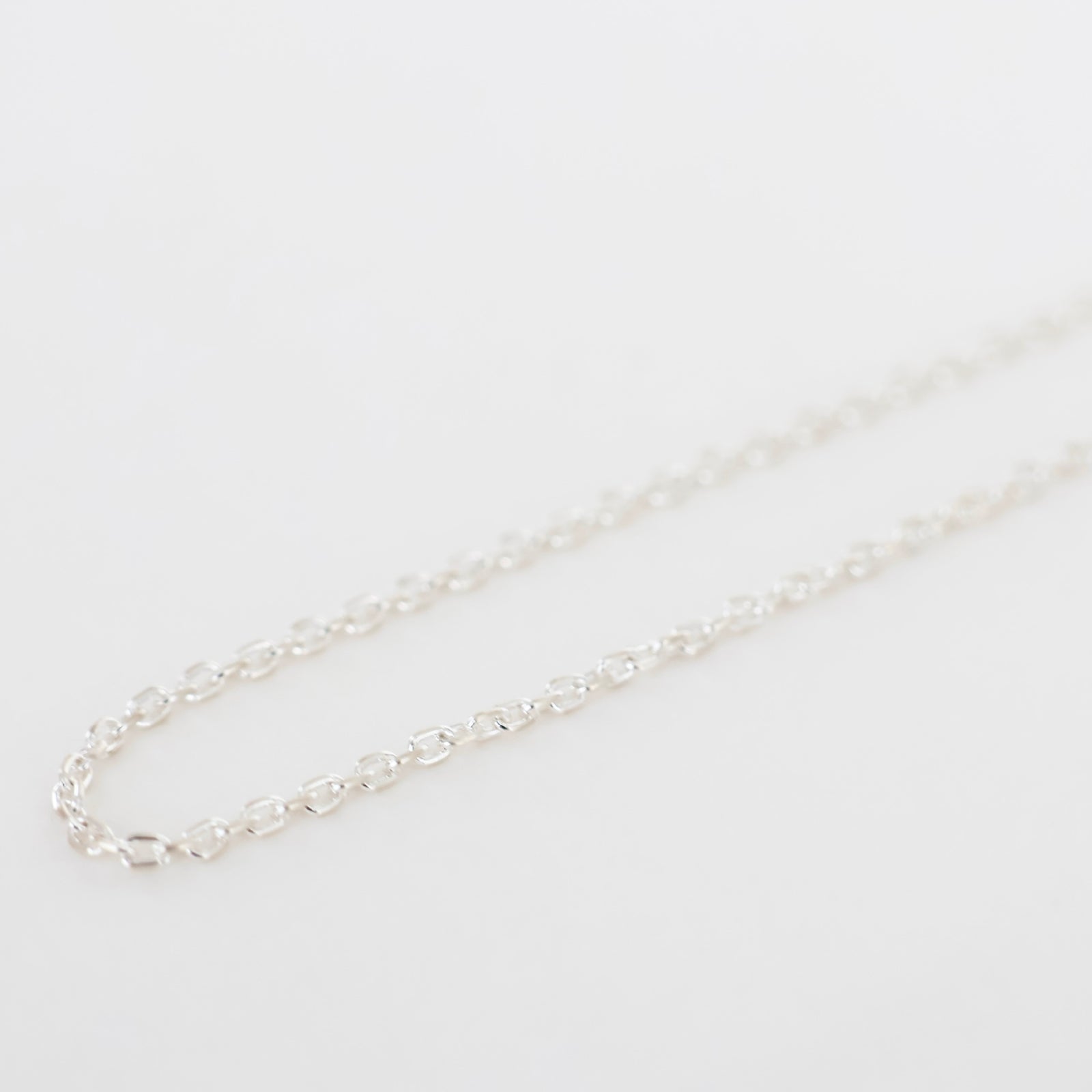 SL041 / TWNKL AZK NARROW BRACELET