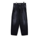 Selvage Denim Two Tuck Tapered Pants BLACK_DARK FADE