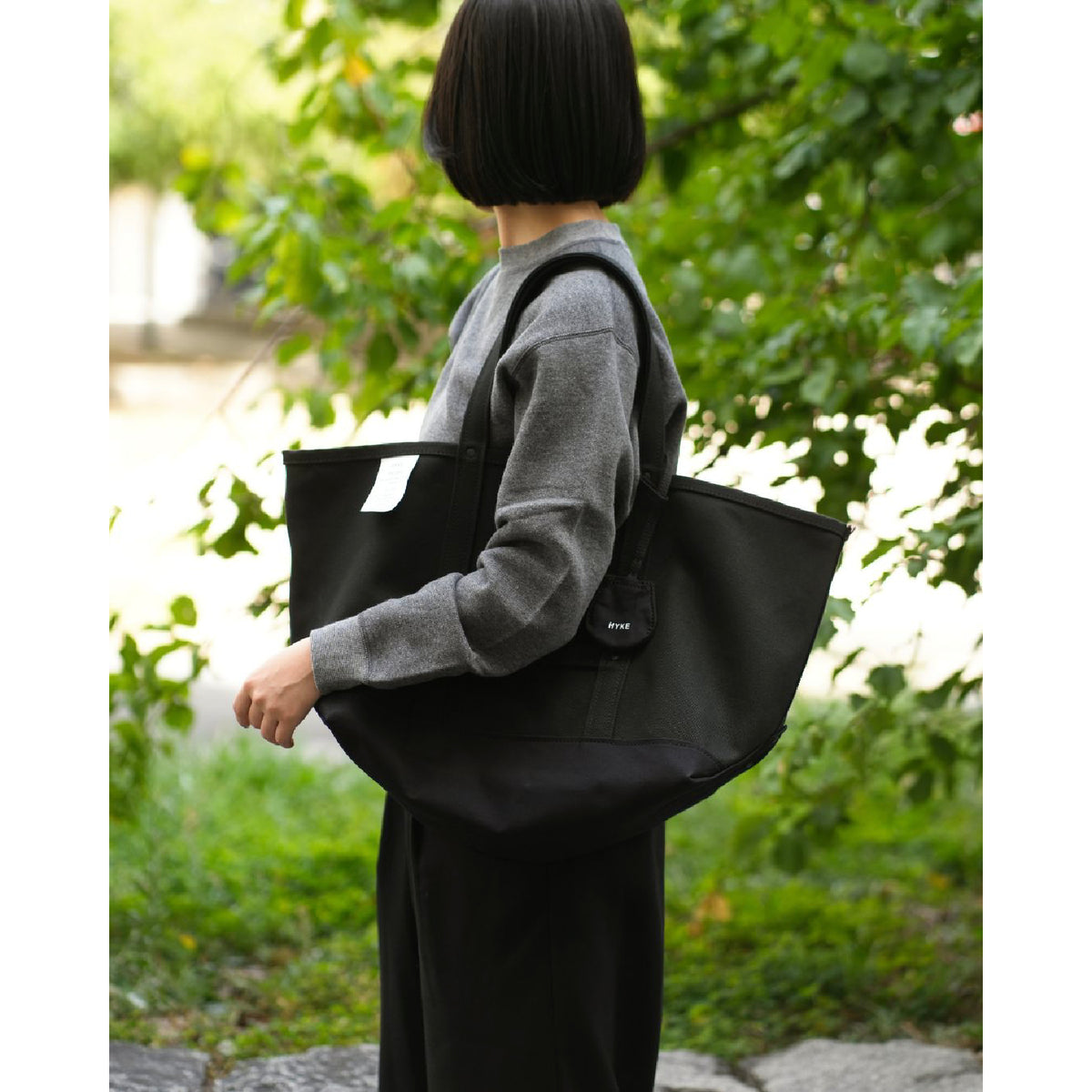 TOTE BAG (LARGE)