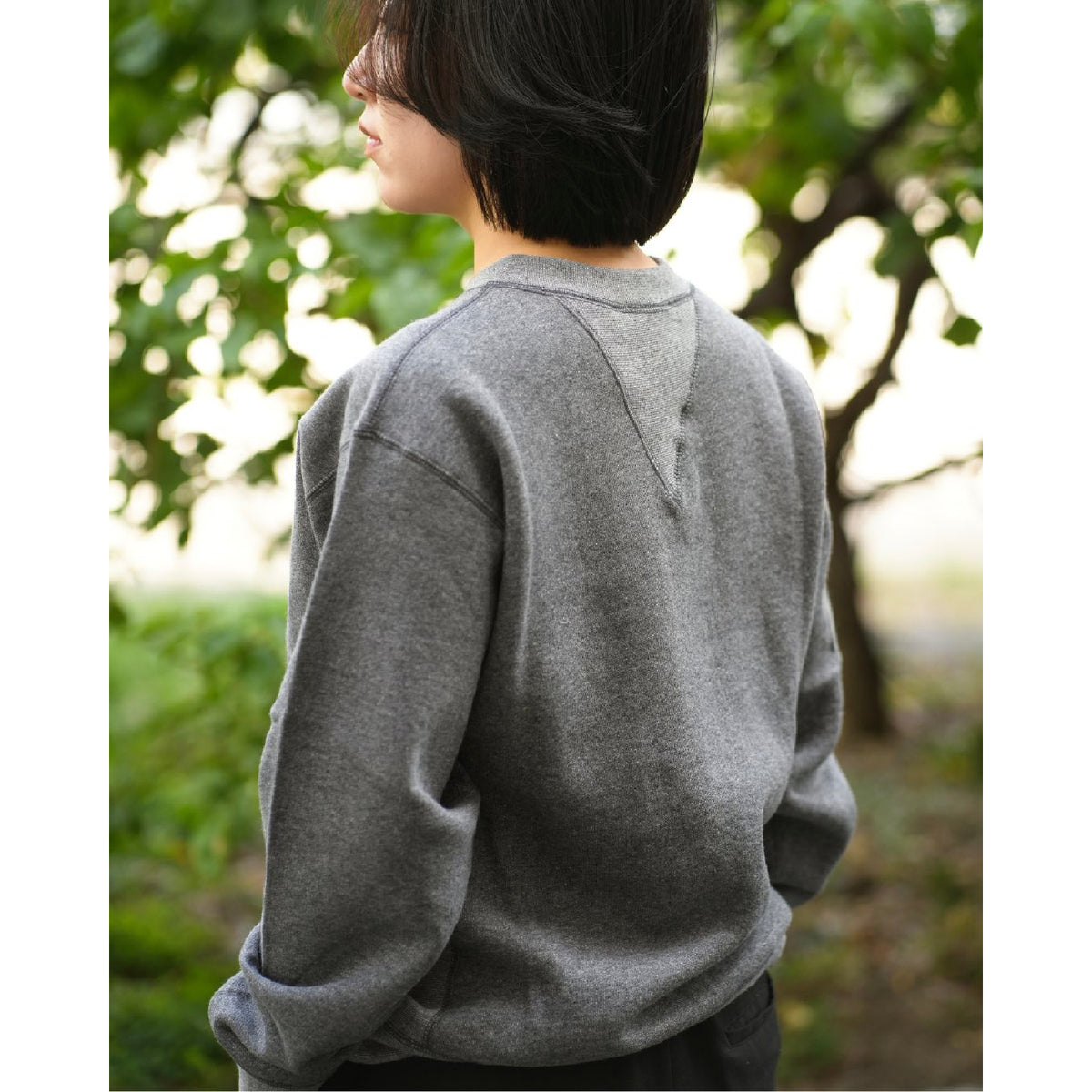 SWEAT SHIRT