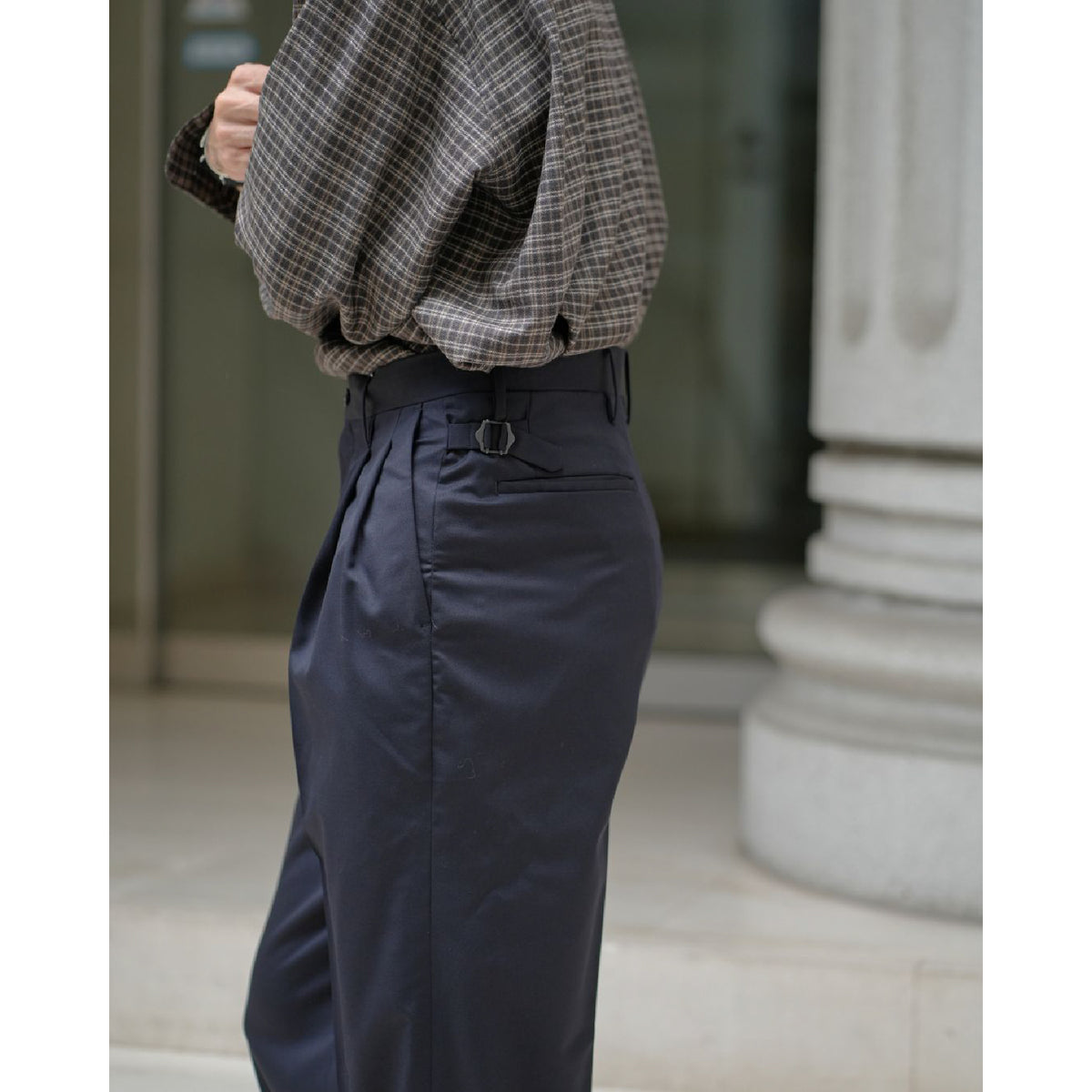 Wool Light Gabardine Shoecut Slacks