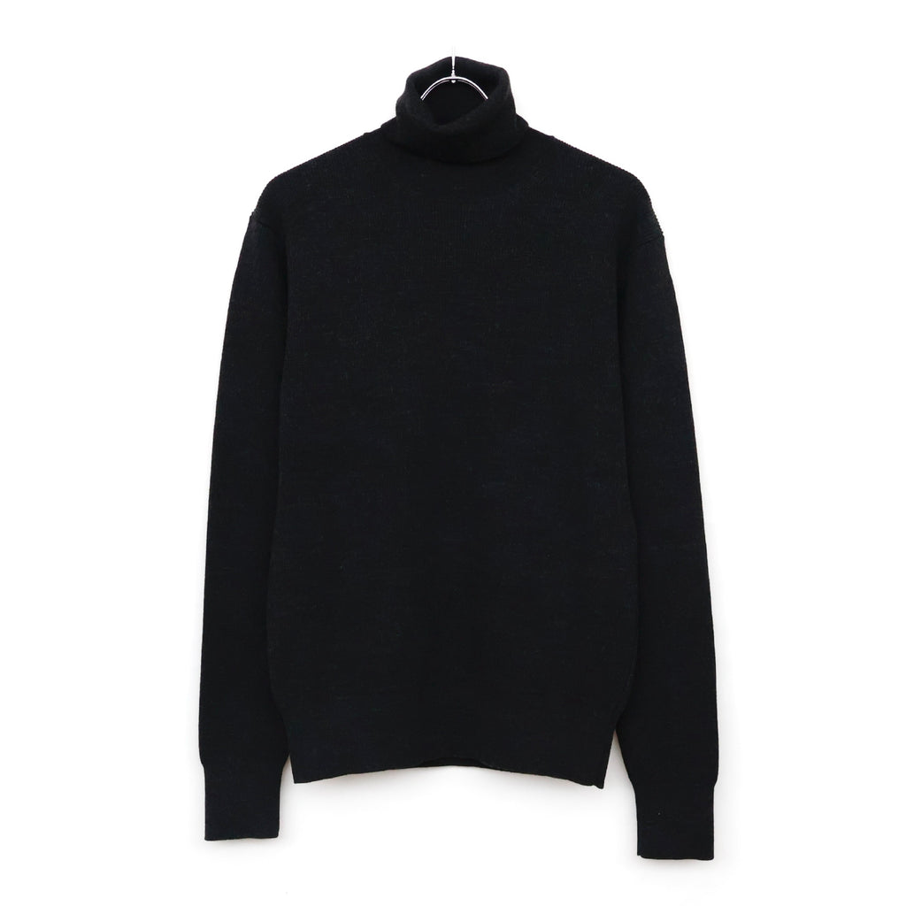 TURTLE NECK SWEATER