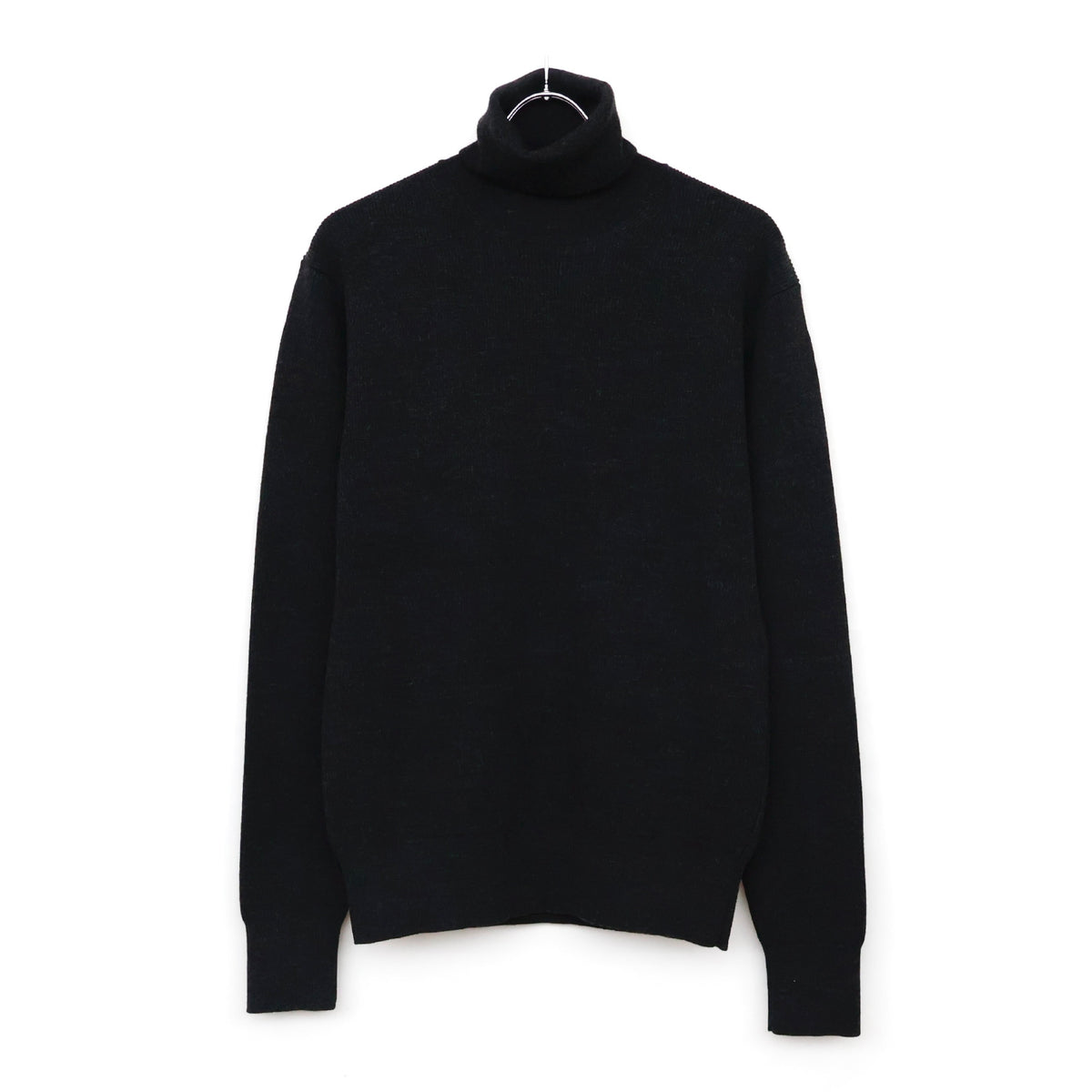 TURTLE NECK SWEATER