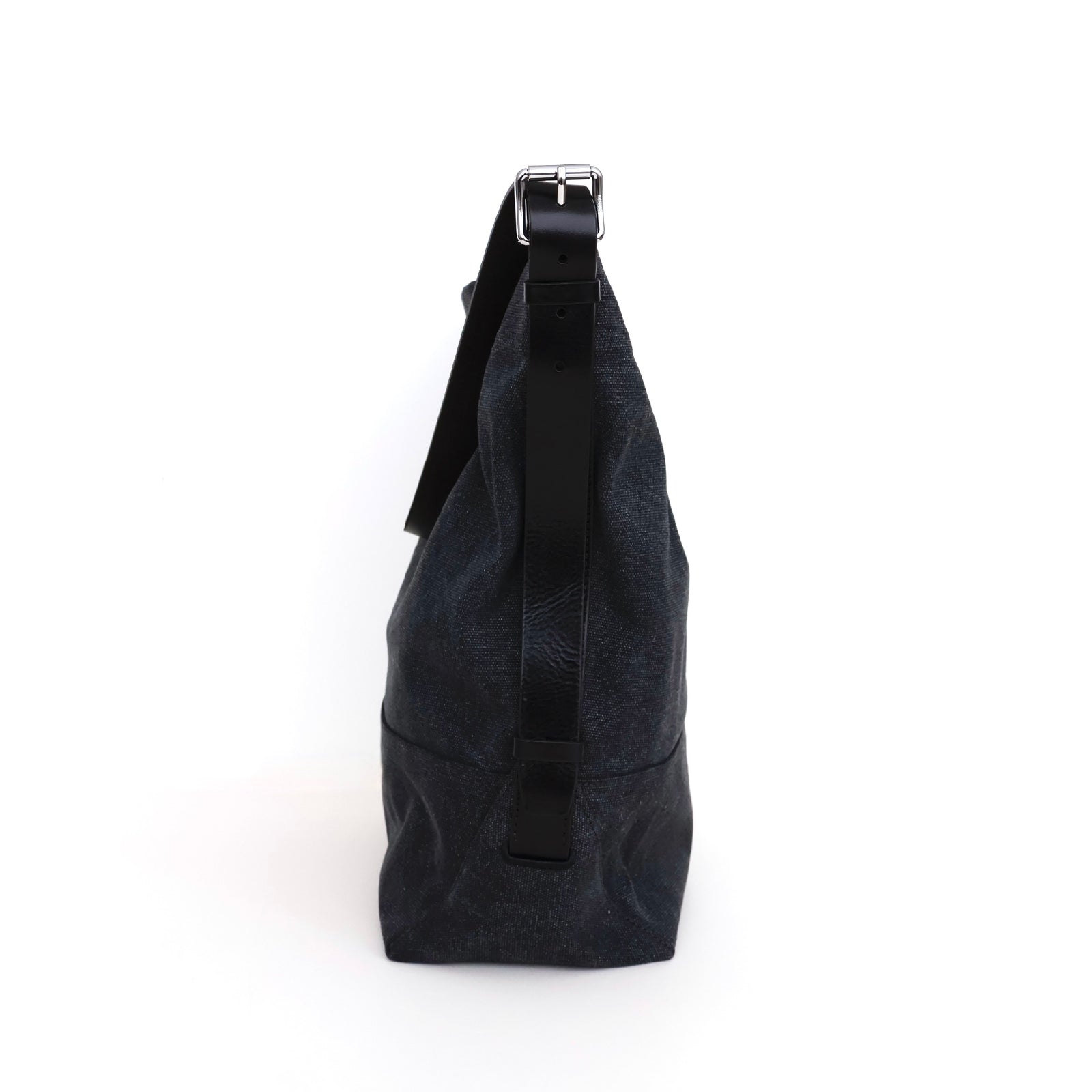 BELTED TOTE BAG