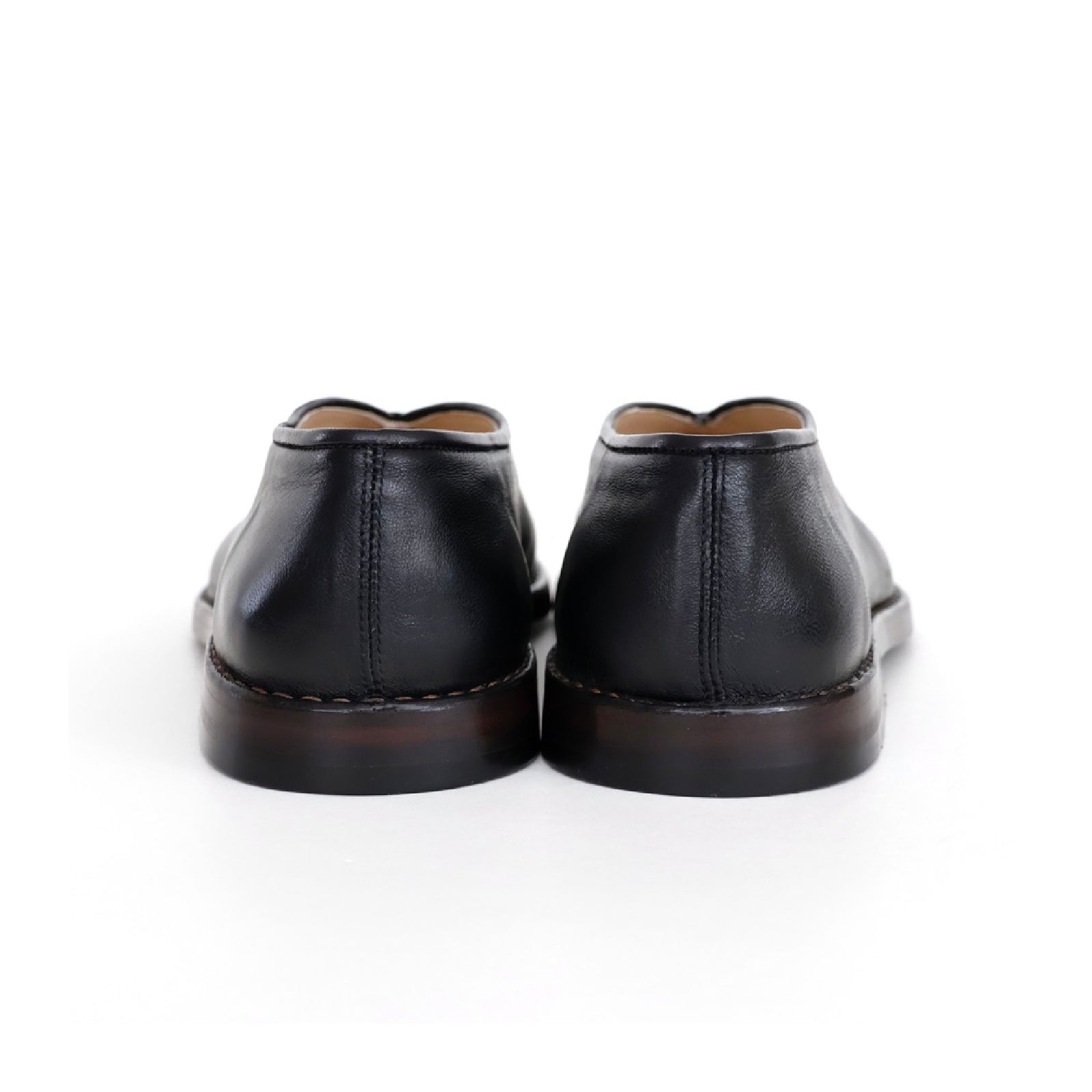 FLAT PIPED SLIPPERS
