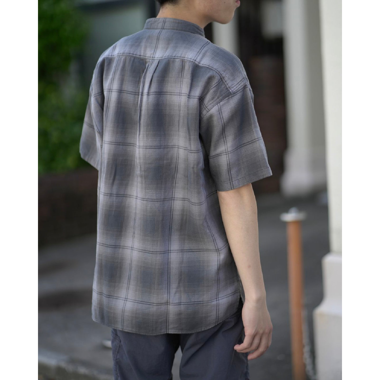 OFFICER STAND COLLAR S/S SHIRT COTTON TWILL OMBRE CHECK by Rafu