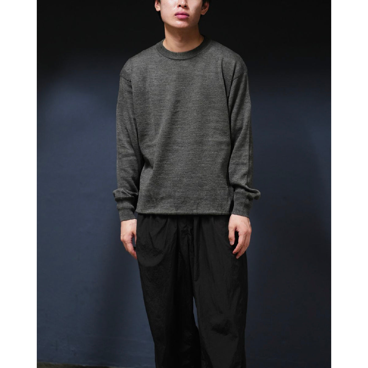 W/L Crewneck Knit