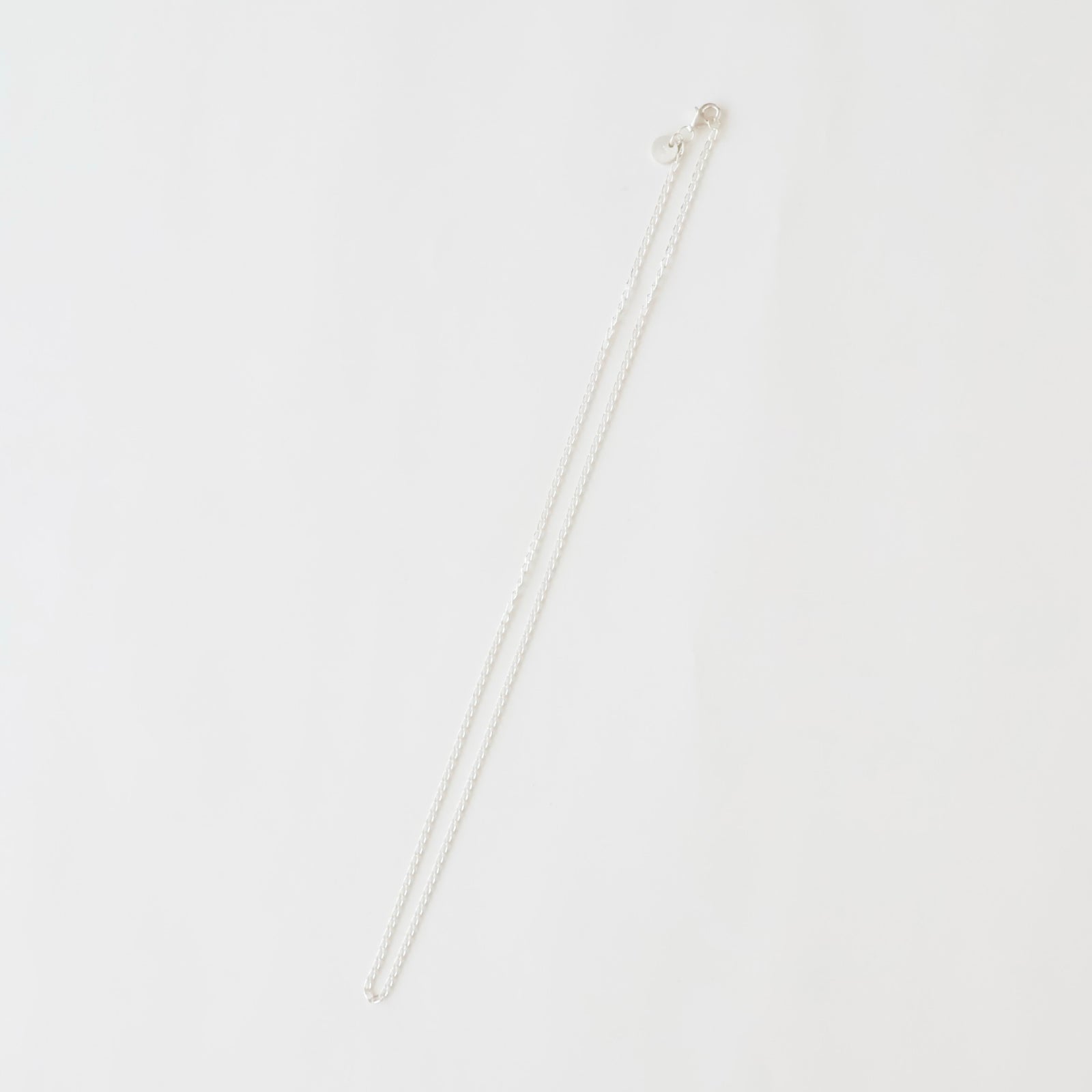 SL050 / TWNKL RCT NECKLESS