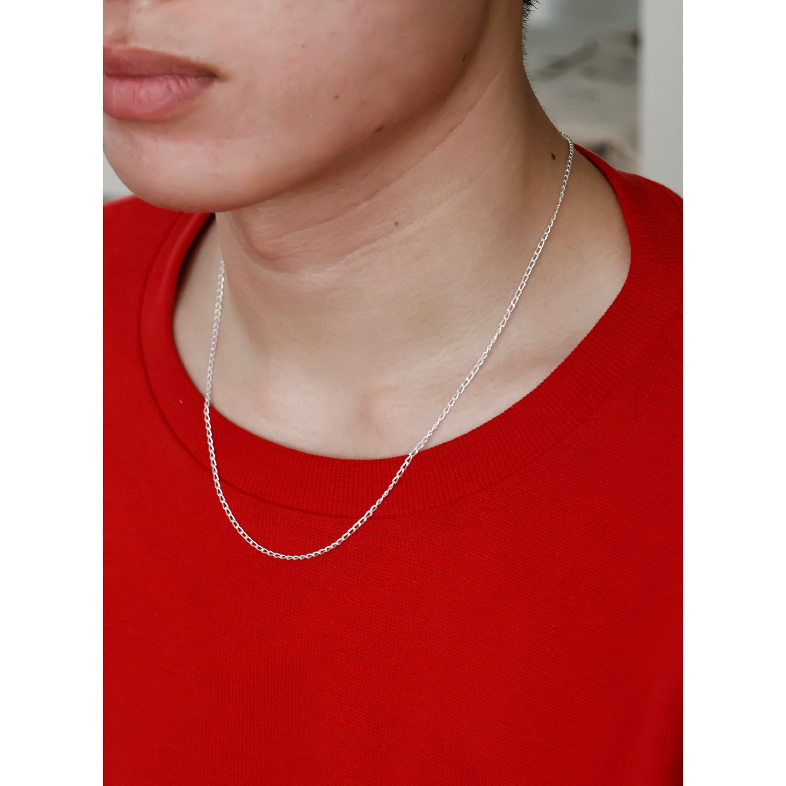 SL050 / TWNKL RCT NECKLESS