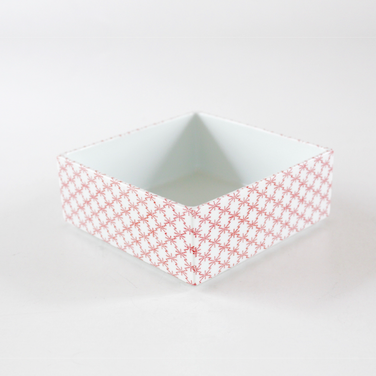 重箱 印判<br>赤絵 角松皮菱 中 身 - ref. / Web Store