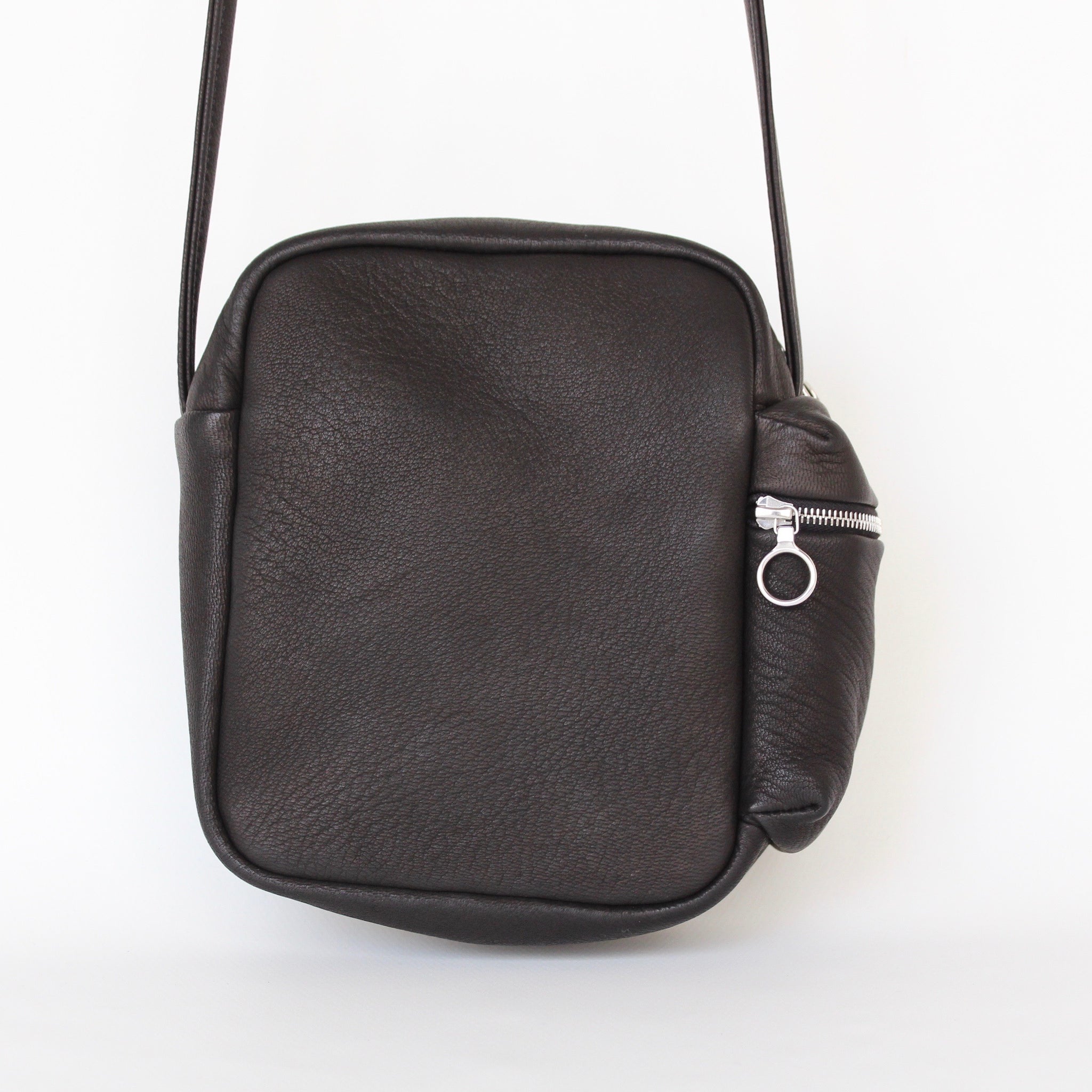DA05 / DEER LEATHER SHOULDER POUCH - ref. / Web Store