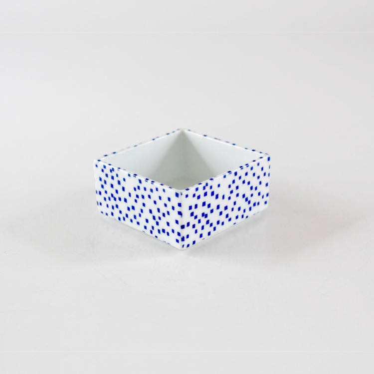 重箱 印判<br>呉須 四角ちらし 小 身 - ref. / Web Store