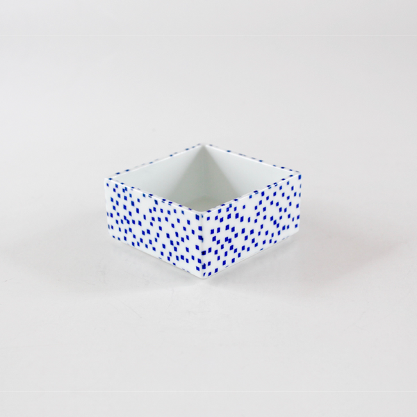 重箱 印判<br>呉須 四角ちらし 小 身 - ref. / Web Store