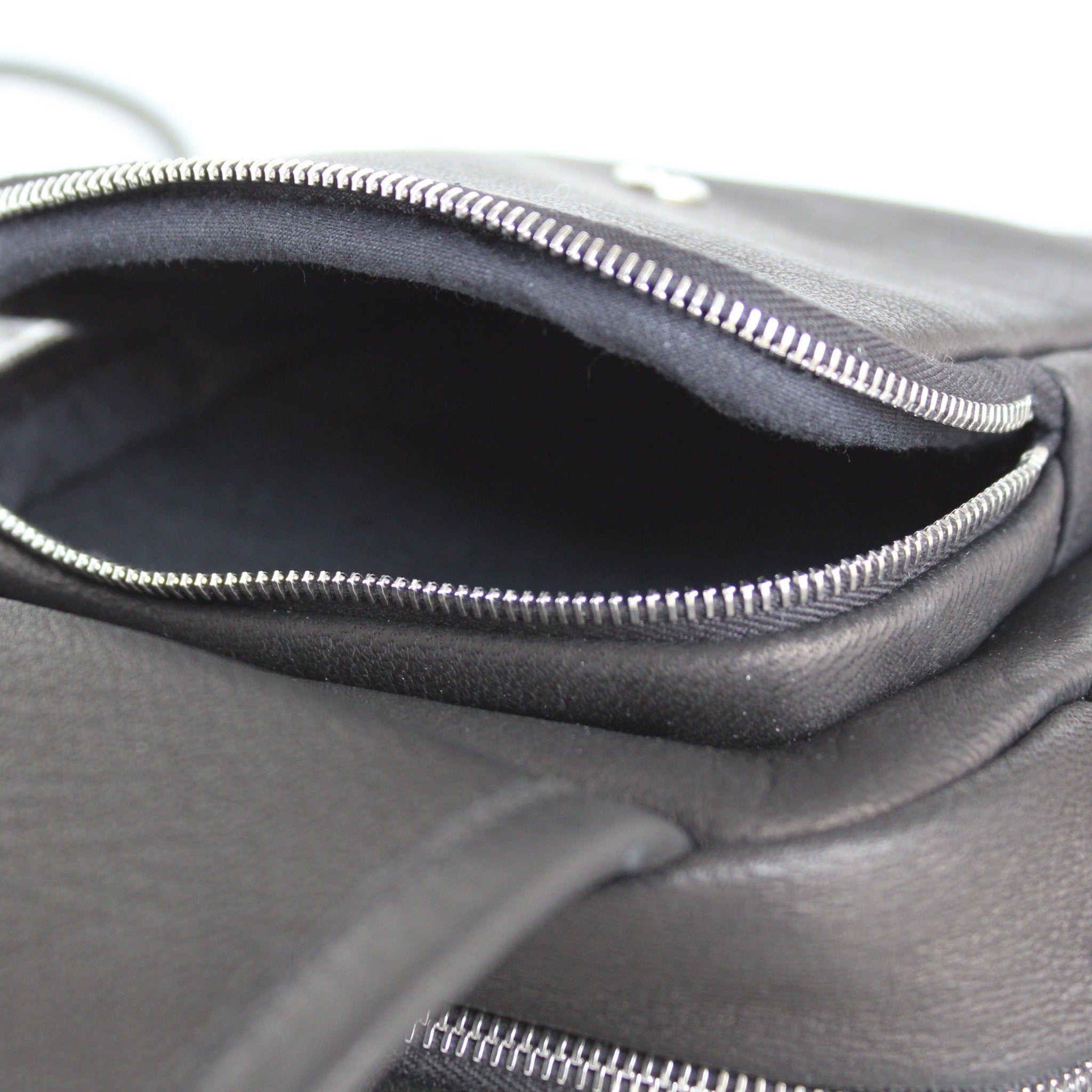 DA05 / DEER LEATHER SHOULDER POUCH - ref. / Web Store