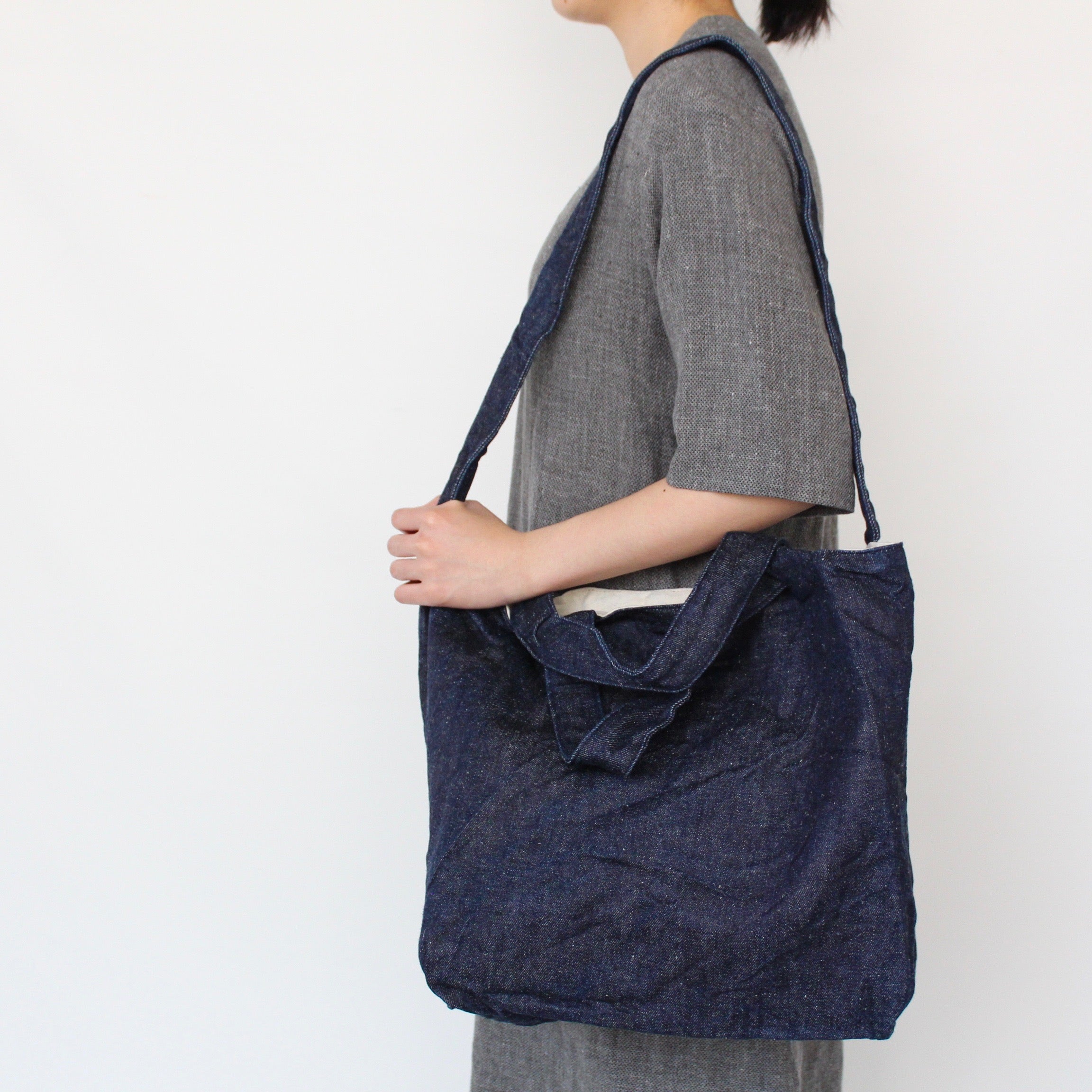 LUNA BAG M | ref. / Web Store