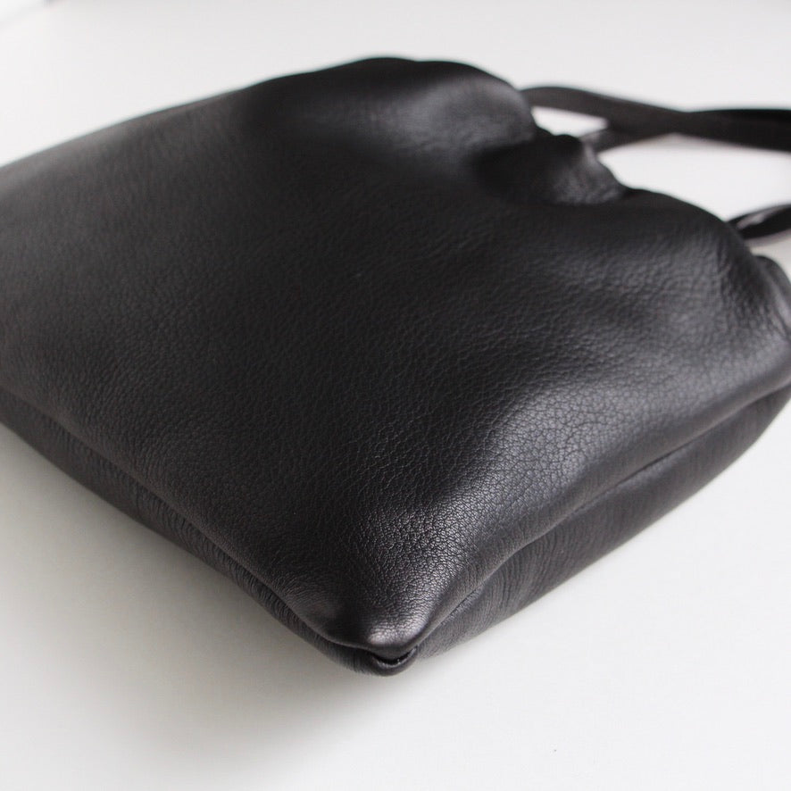 DA65 / ELASTIC TOTE : M