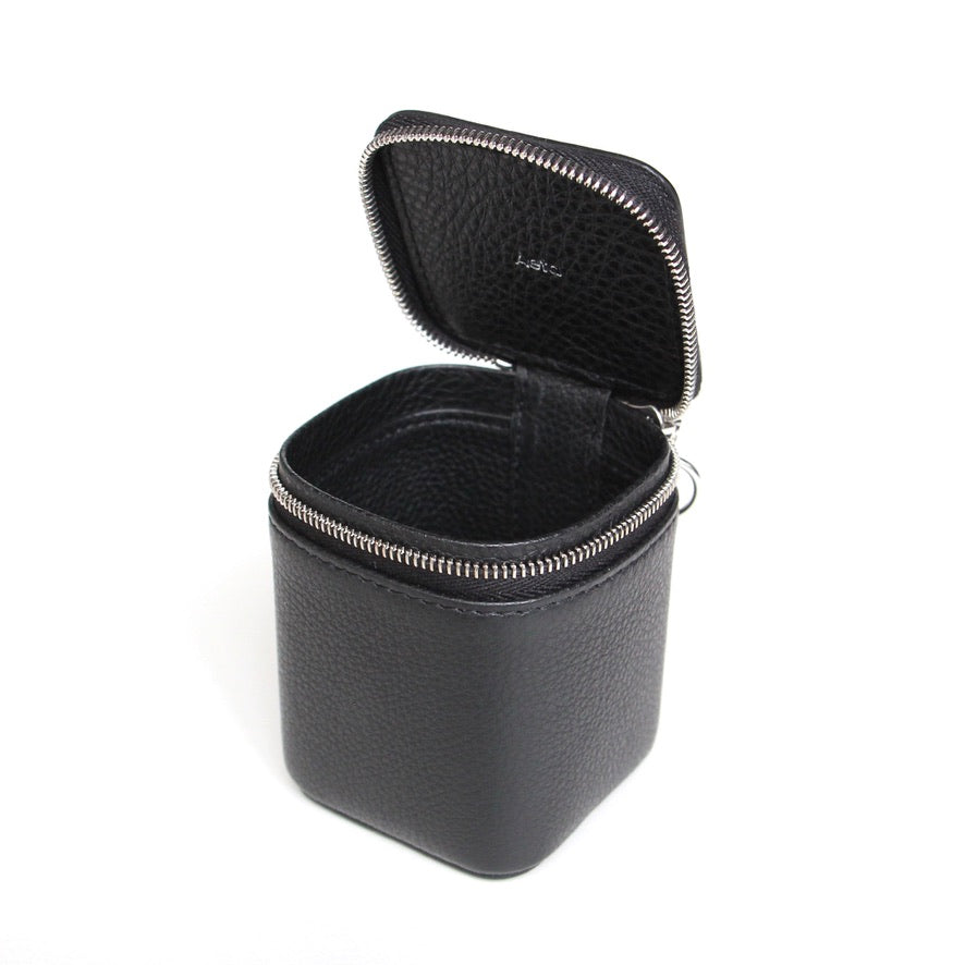 PG29 / SMALL CONTAINER D