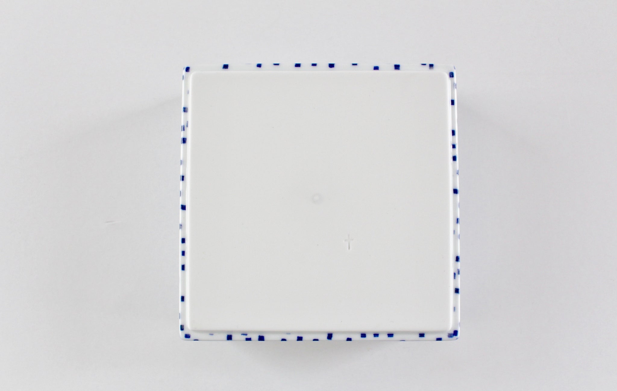 重箱 印判<br>赤絵 菱結 中 身 - ref. / Web Store