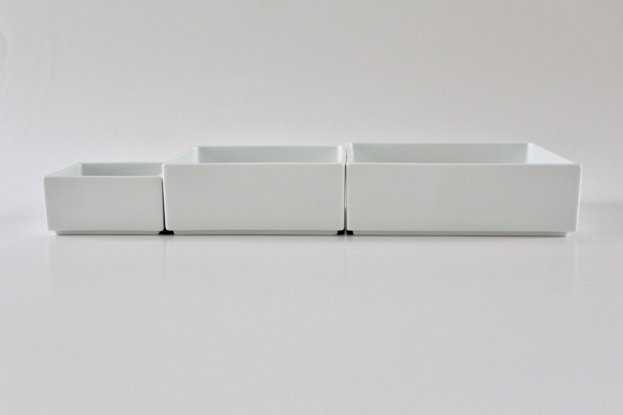 重箱 白磁<br>中 身 - ref. / Web Store