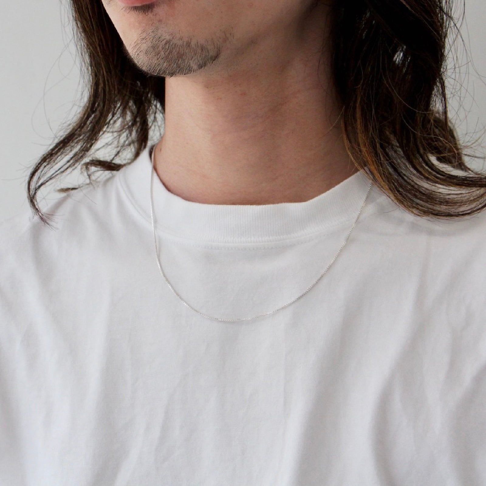 SL022 / TWNKL NECKLESS 1.0