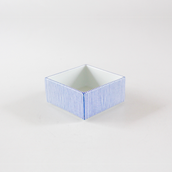 重箱 印判<br>呉須 縞 小 身 - ref. / Web Store